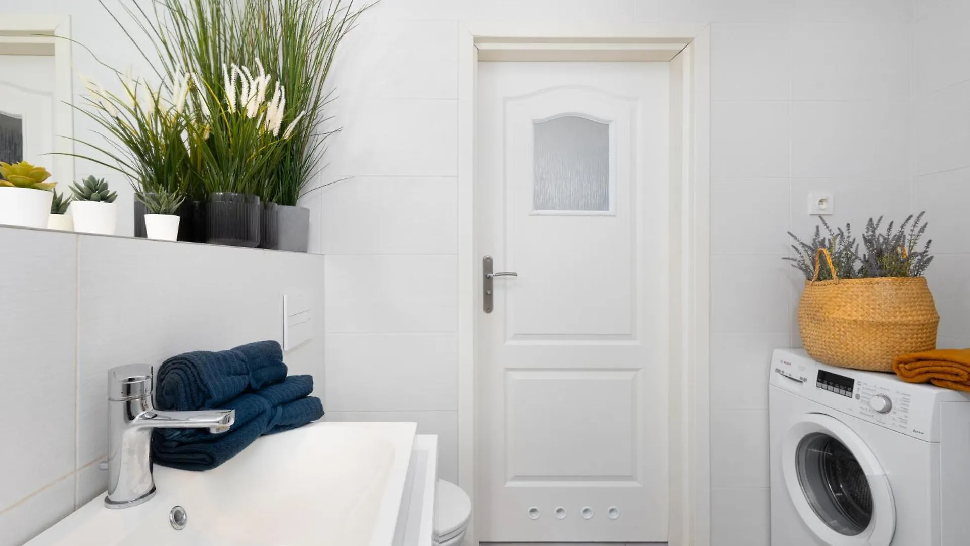 Apartament Goclawska Swps Pge Narodowy Dworzec Wschodni Soho Factory Varsovie 0*,